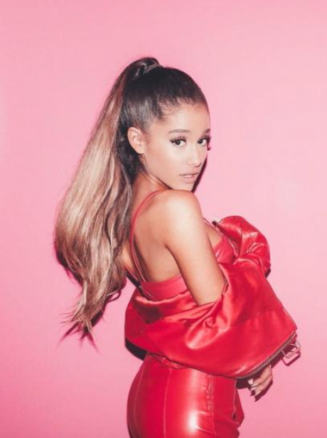 Here Are 10 Ariana Grande's Sexiest Pictures...... That Leave Your Mind Blown 