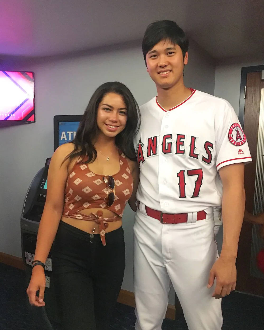 Kamalani Dung: Shohei Ohtani's Multifaceted Girlfriend - American Softball Pitcher, Actress, Model, and Philanthropist