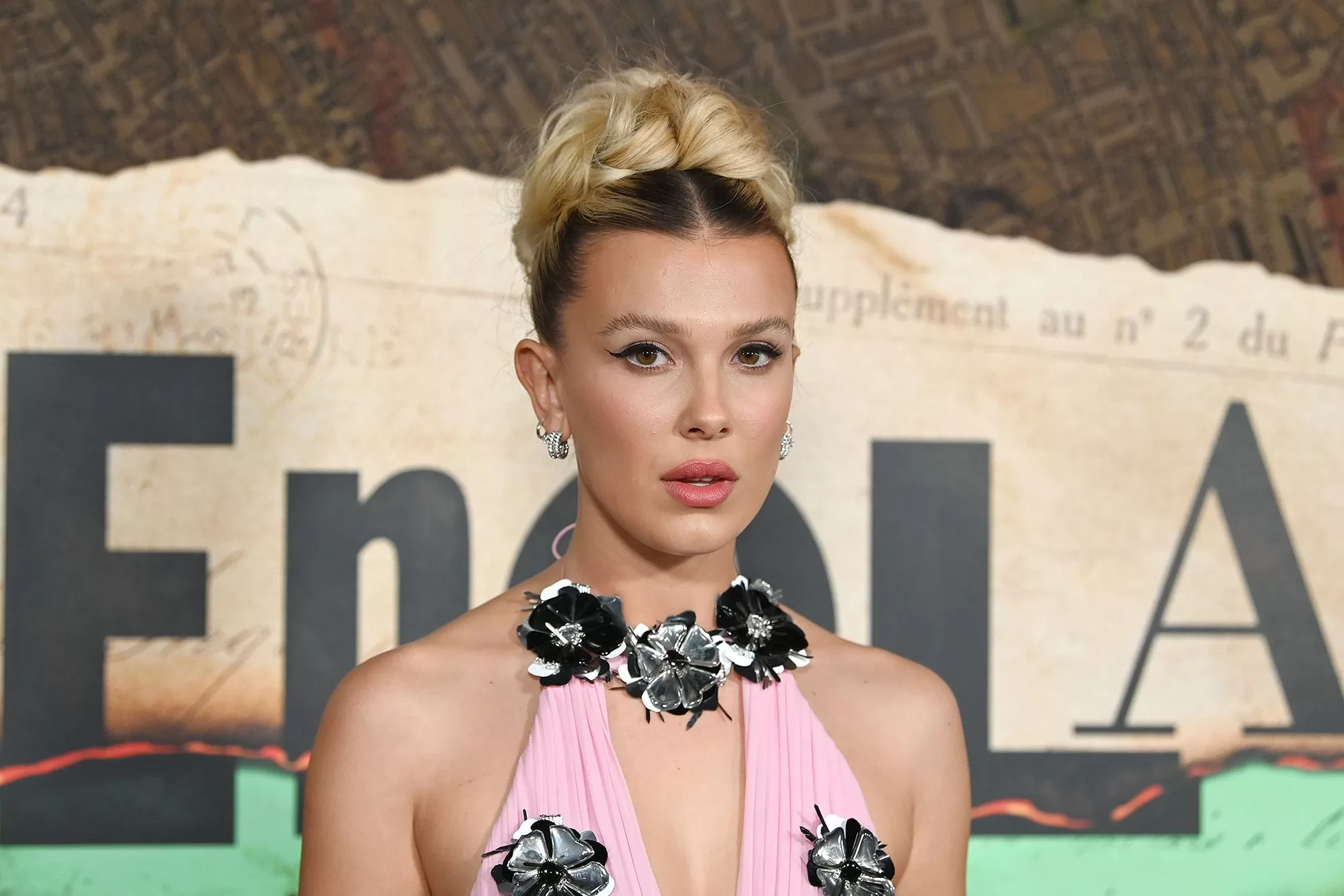 Millie Bobby Brown Biography: Age, Net Worth, Boyfriend, Parents, Family, Height and Controversy